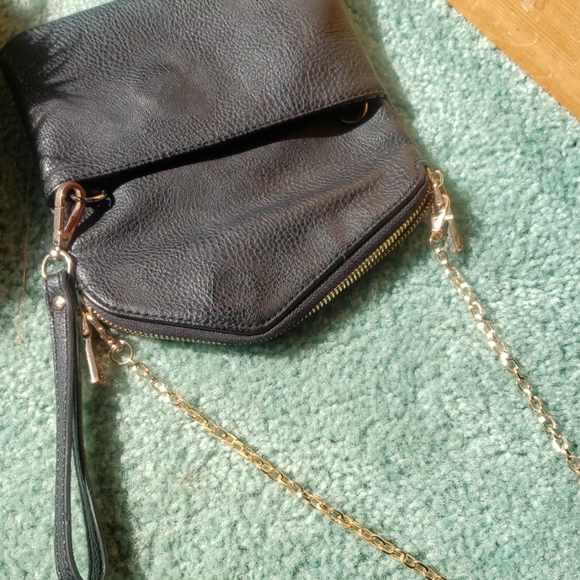Urban Expressions | Vegan Crossbody Purse - Picture 8 of 8